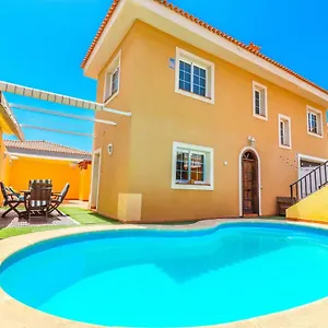 https://casa-cardones.in-canary-islands.com
