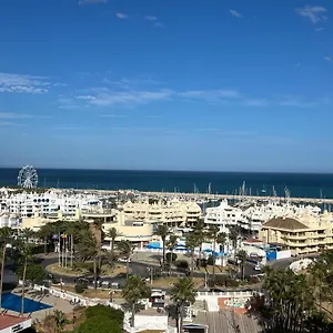 https://primera-linea-de-playa-first-line-beach-puerto-marina-area.1costadelsol.com