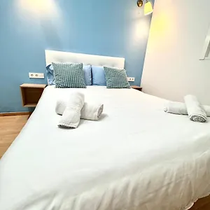 https://apartamento-en-sants.catalonia-hotels.com